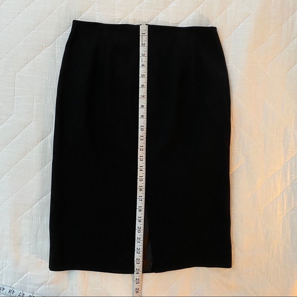 EUC vintage Burberry skirt - Picture 5 of 7